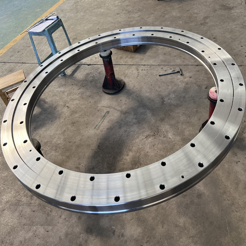 Thin Section Cross Roller Slewing Bearing